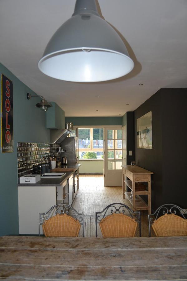 Maison D'Ide Bouillon Luaran gambar